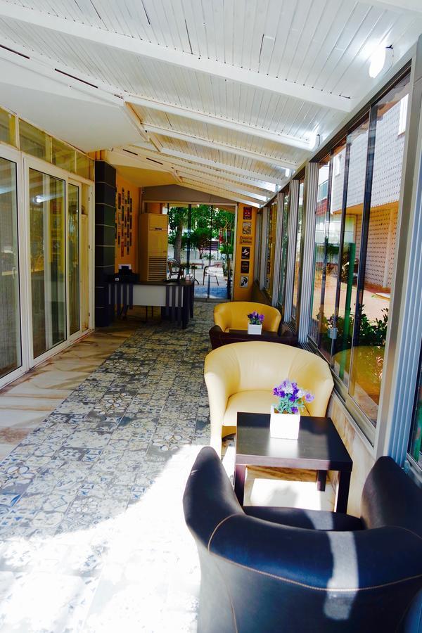 Ale Park Hotel Apartments Antalya Extérieur photo